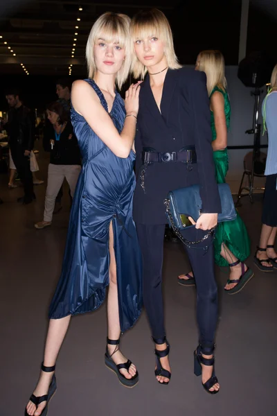 Look 23